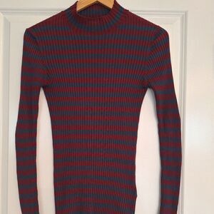 Armedangels turtle neck sweaters size M